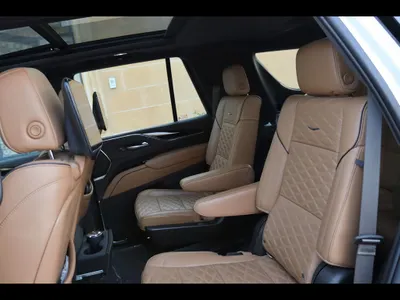 2021 كاديلاك اسكاليد سبورت