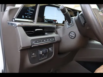 2021 كاديلاك اسكاليد سبورت