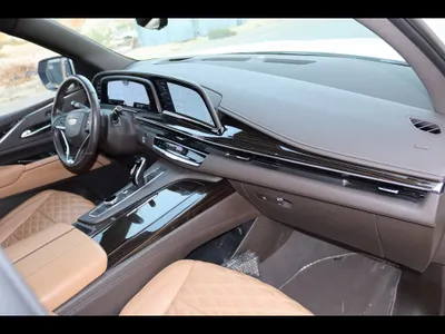 2021 كاديلاك اسكاليد سبورت