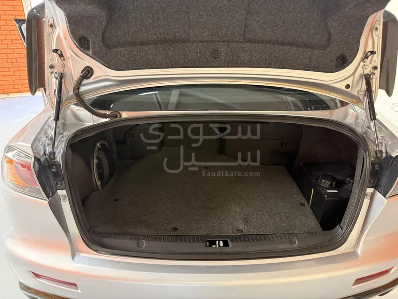 2011 Mitsubishi Lancer Evolution 10