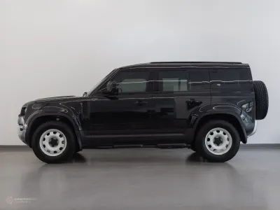 2023 لاند روفر ديفيندر اس اي