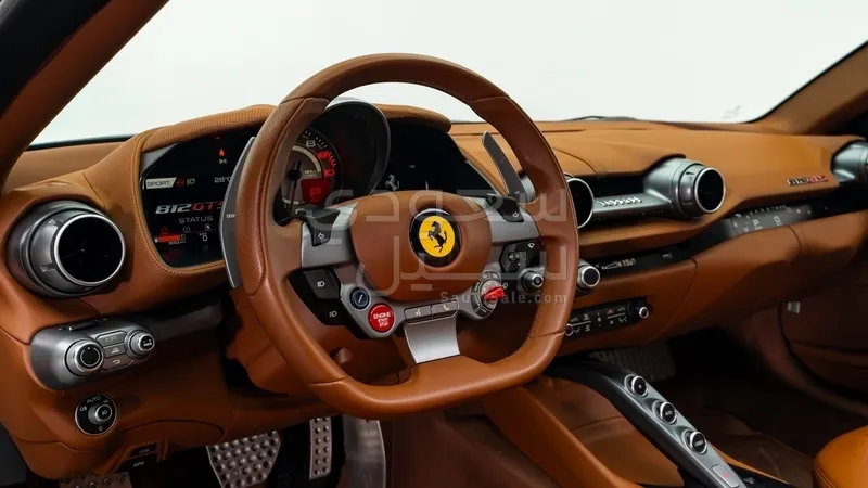 2021 فيراري 812 جي تي اس