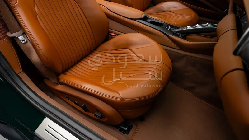 2021 فيراري 812 جي تي اس