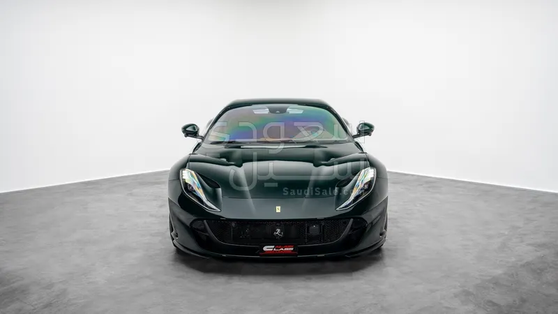 2021 فيراري 812 جي تي اس