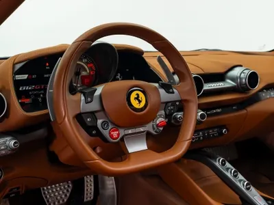 2021 فيراري 812 جي تي اس