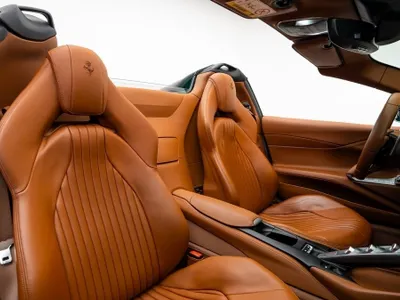 2021 فيراري 812 جي تي اس