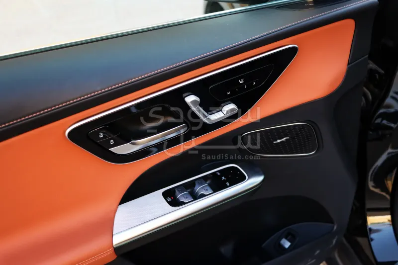 2025 Mercedes-Benz GLC 200