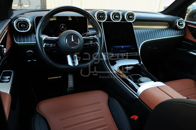 2025 Mercedes-Benz GLC 200