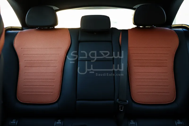 2025 Mercedes-Benz GLC 200