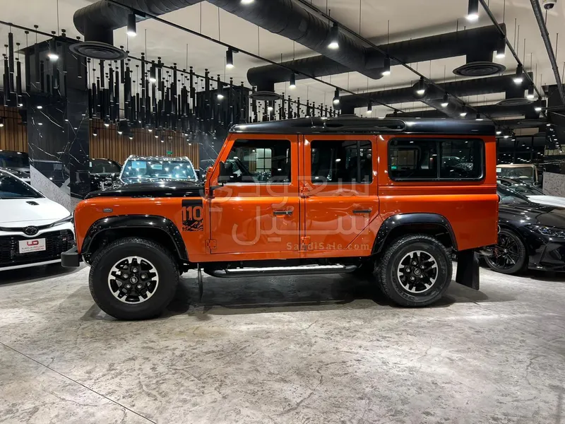 2016 لاند روفر ديفيندر 110