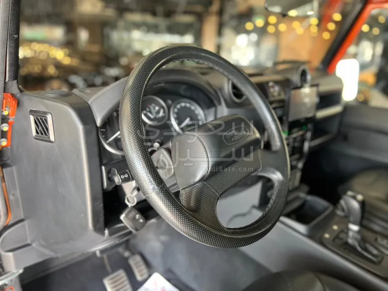 2016 لاند روفر ديفيندر 110