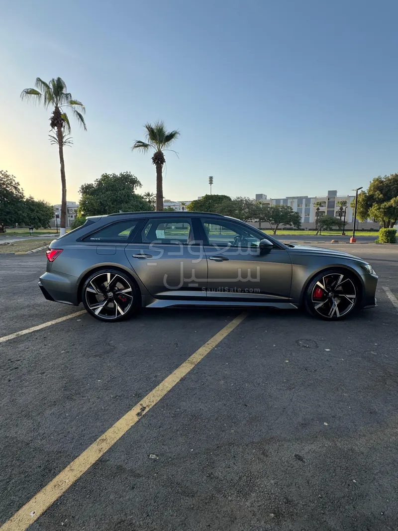 2021 اودي ار اس 6