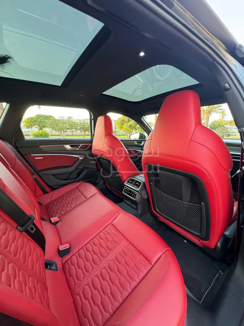 2021 اودي ار اس 6