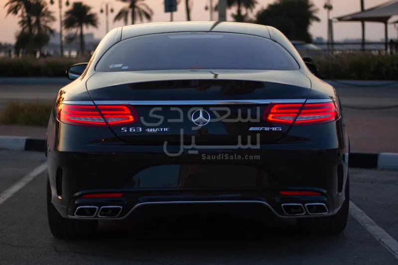 2016 Mercedes-Benz S 63 AMG