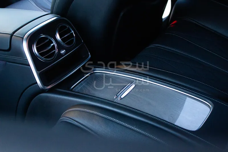 2016 Mercedes-Benz S 63 AMG