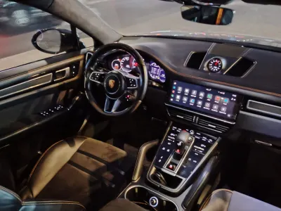 2022 Porsche Cayenne Coupe GTS