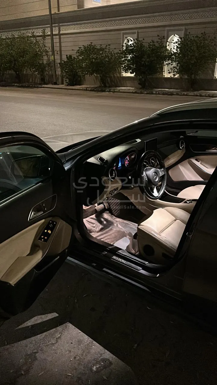 2016 مرسيدس - بنز جي إل إي 250 كوبيه