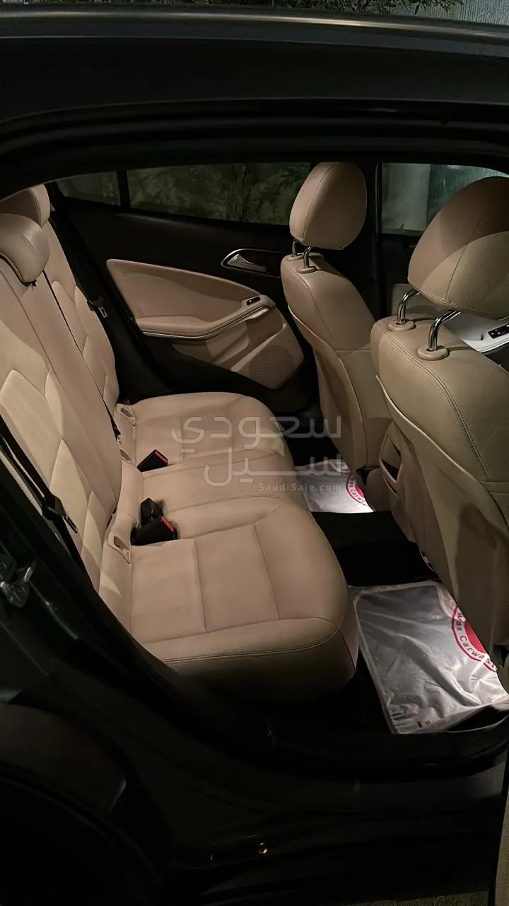 2016 مرسيدس - بنز جي إل إي 250 كوبيه