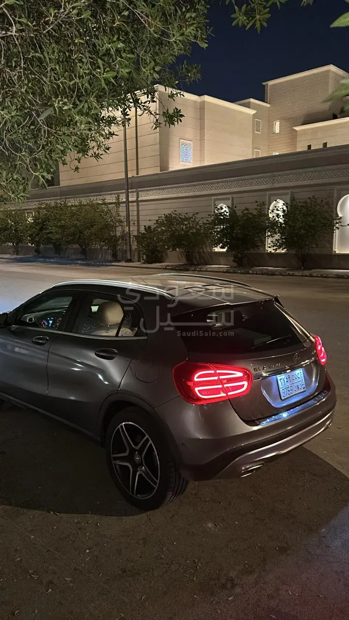 2016 مرسيدس - بنز جي إل إي 250 كوبيه