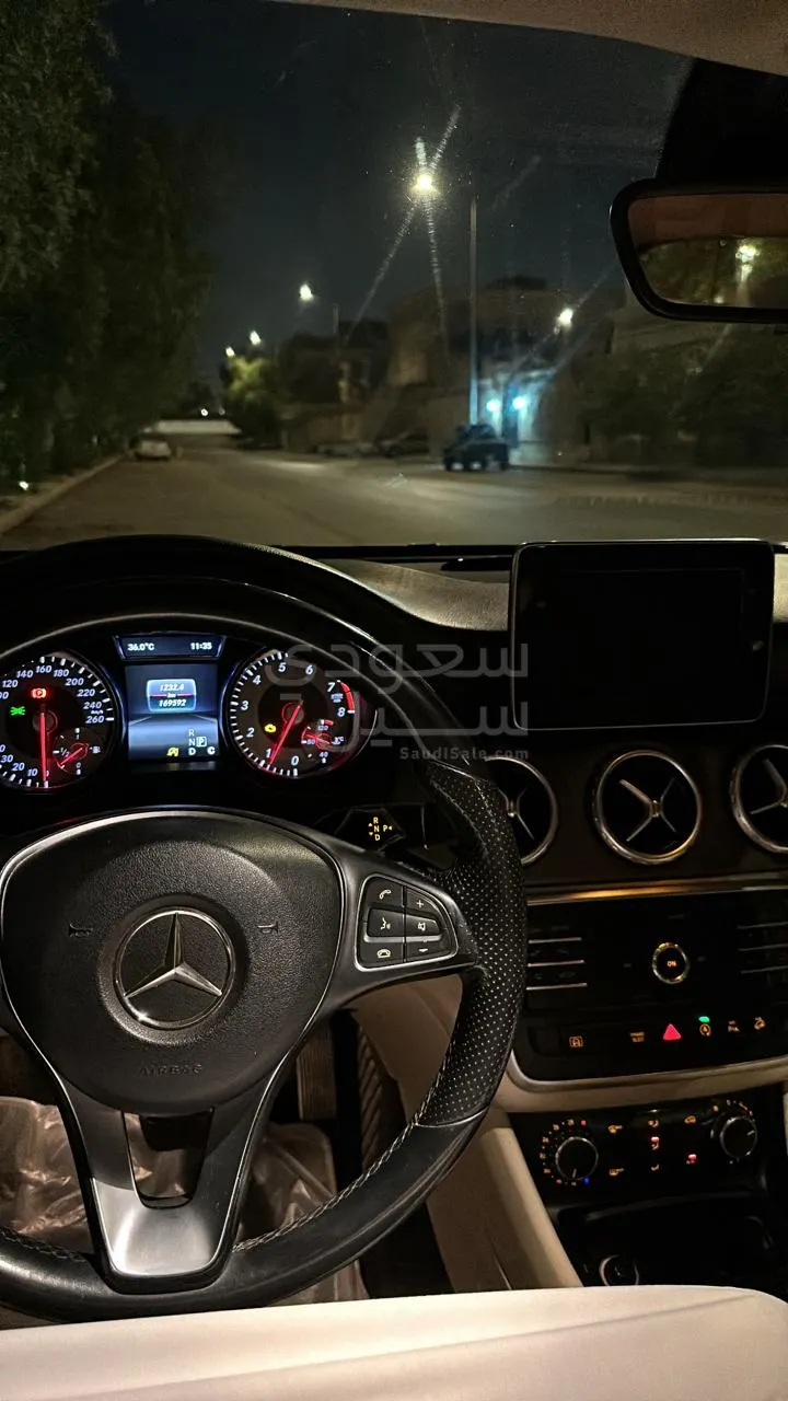 2016 مرسيدس - بنز جي إل إي 250 كوبيه