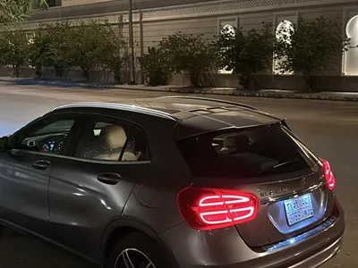 2016 مرسيدس - بنز جي إل إي 250 كوبيه