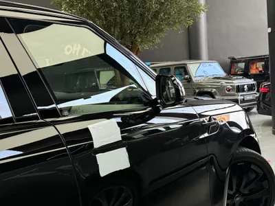 2025 لاند روفر رينج روفر سبورت اتش اس اي