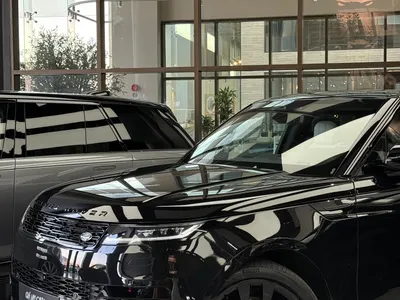 2025 لاند روفر رينج روفر سبورت اتش اس اي