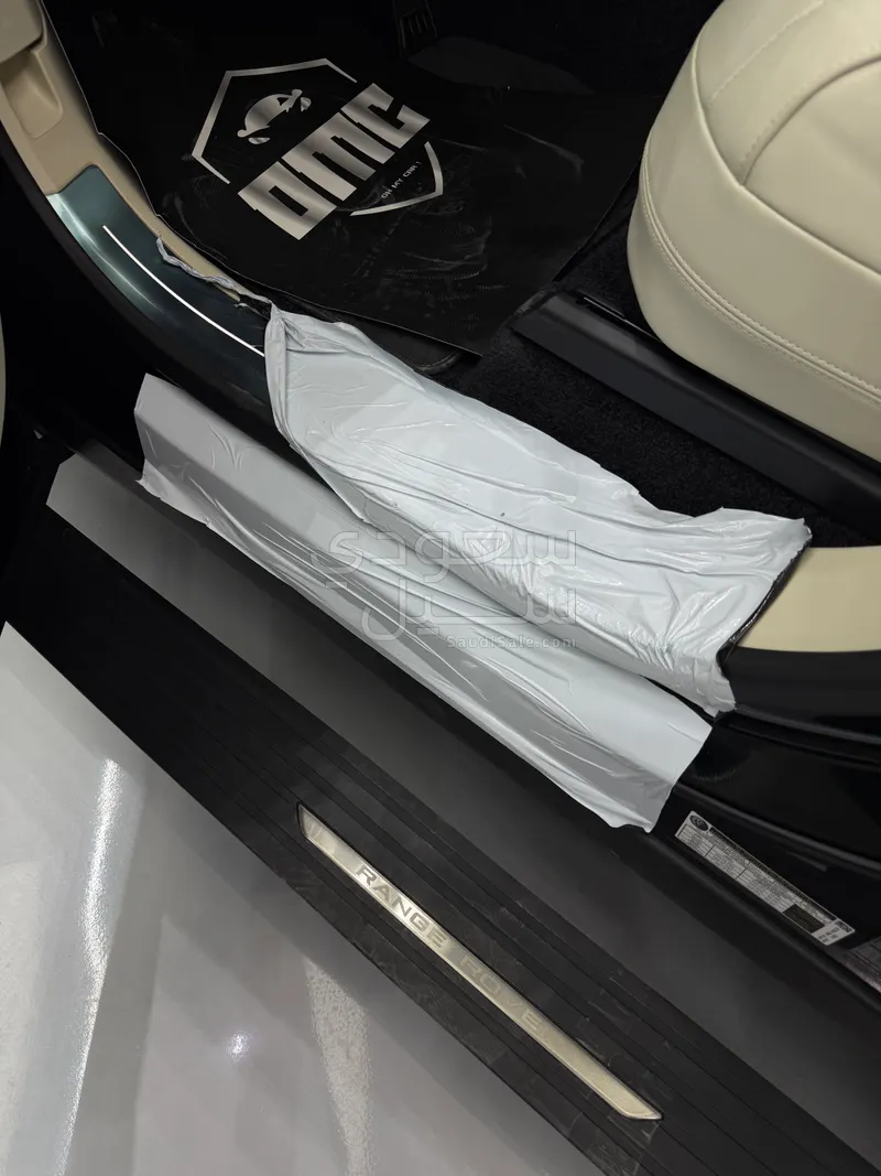 2025 لاند روفر رينج روفر اتش اس اي