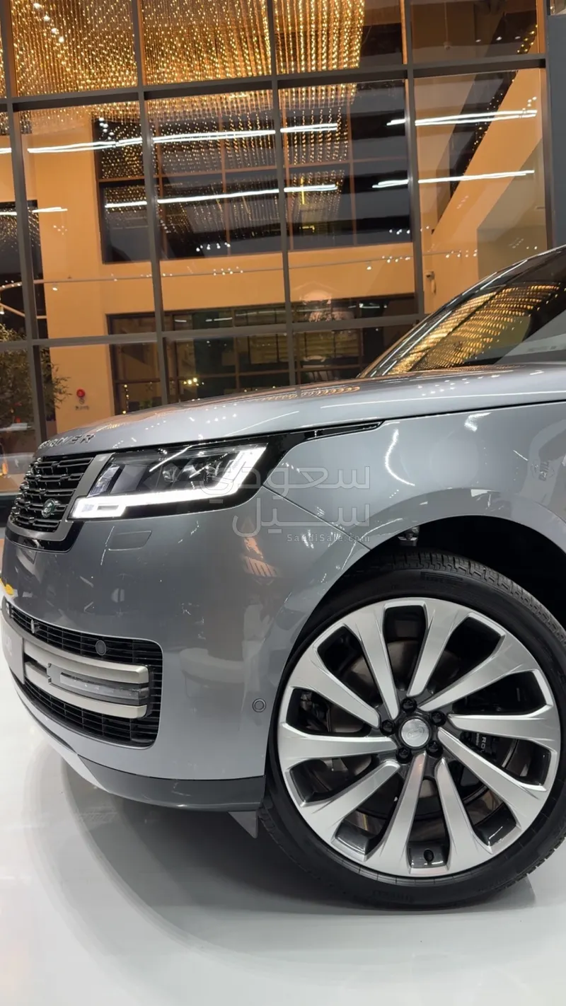 2025 لاند روفر رينج روفر اتش اس اي