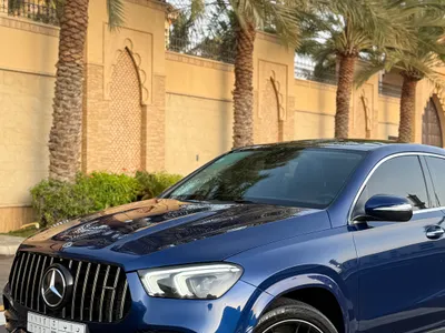 2021 مرسيدس - بنز جي إل إي 450 كوبيه