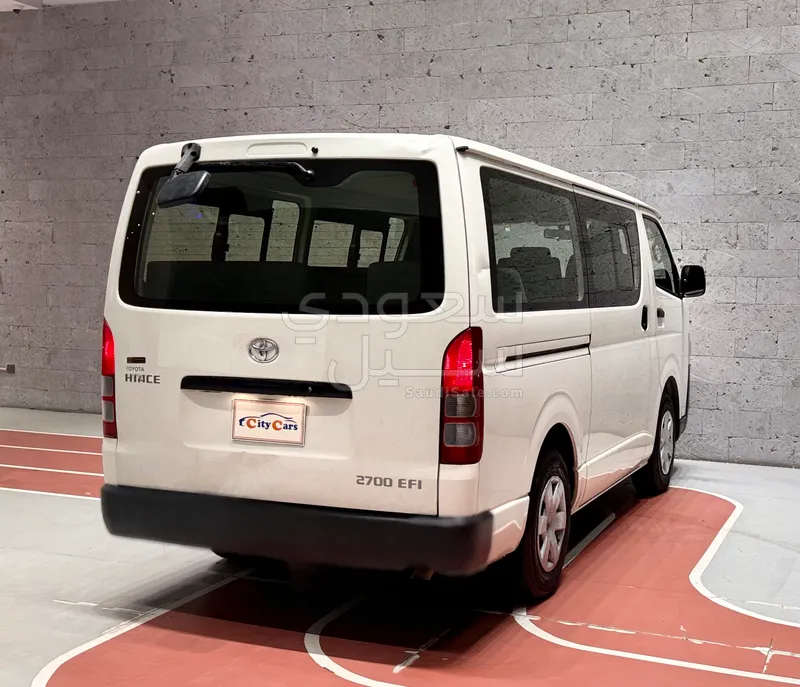 2014 Toyota Hiace