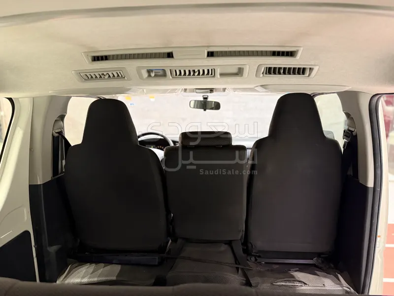 2014 Toyota Hiace