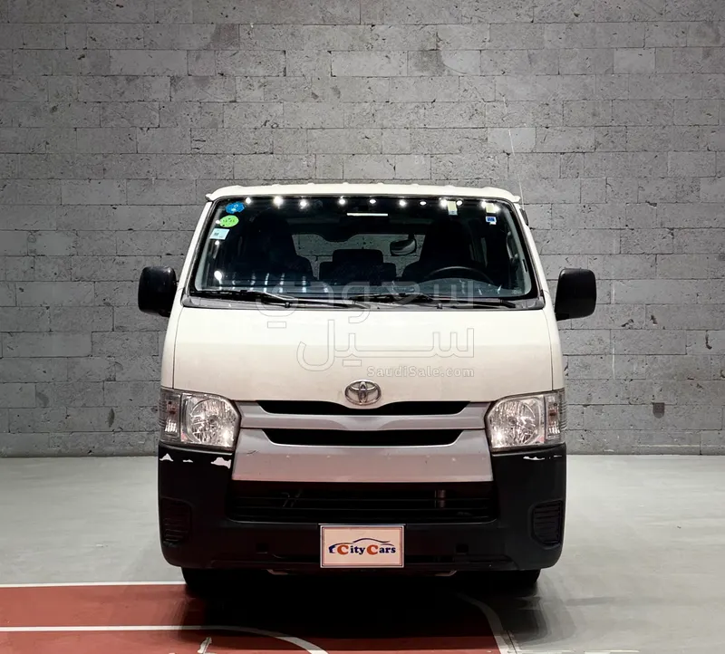 2014 Toyota Hiace