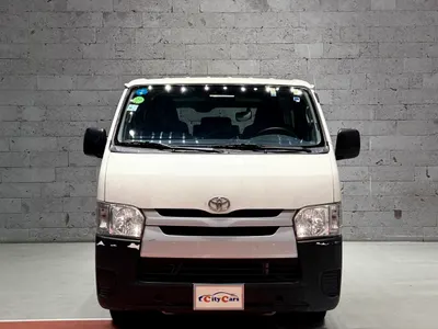 2014 تويوتا هايس 2014 تويوتا هايس