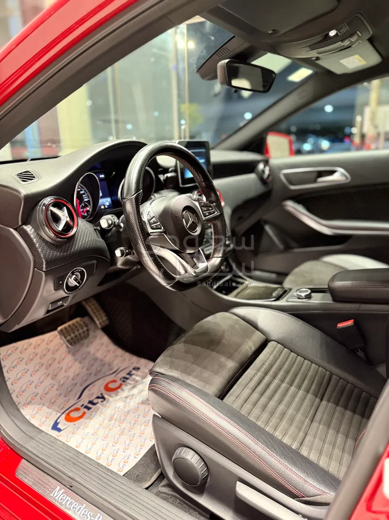 2018 مرسيدس - بنز أي 250