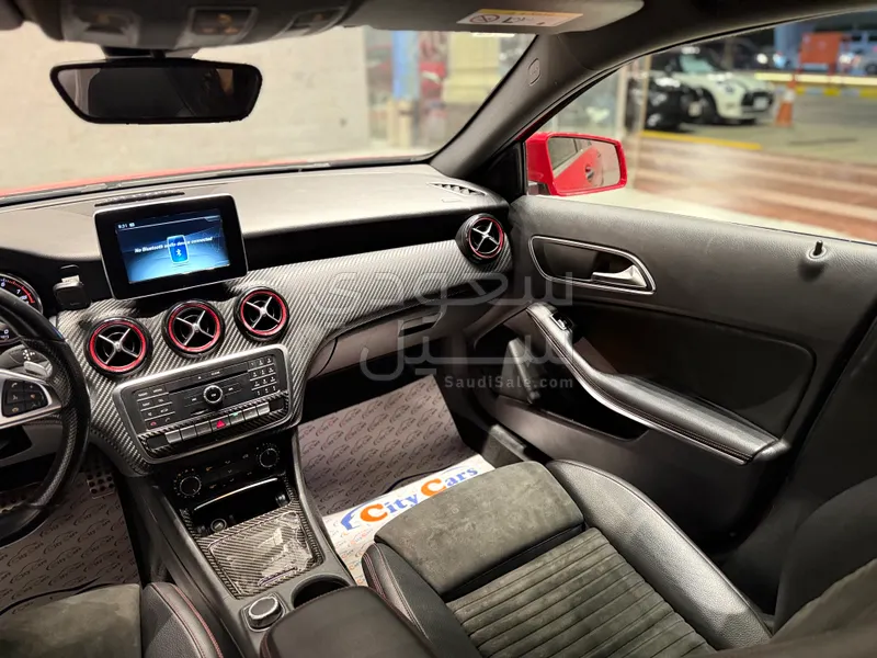 2018 مرسيدس - بنز أي 250