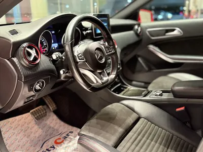 2018 مرسيدس - بنز أي 250