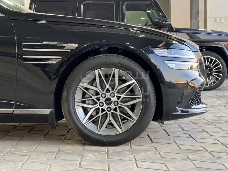 2026 جينيسيس جي 80