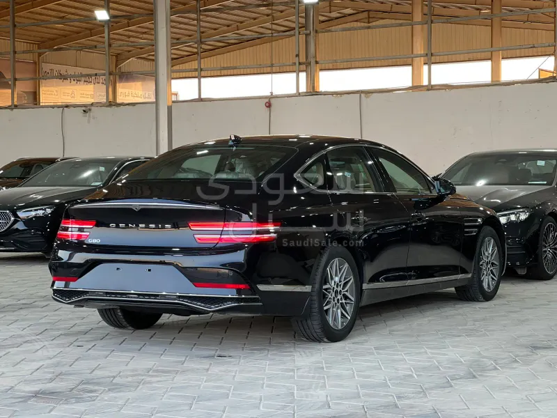 2026 جينيسيس جي 80