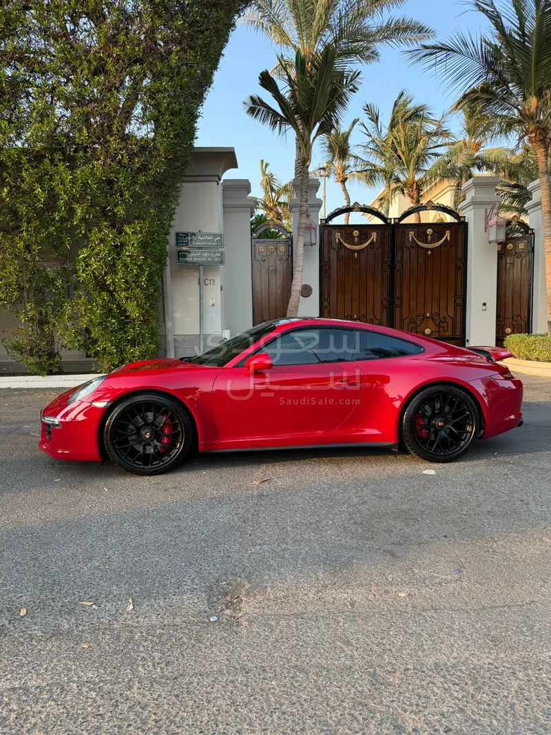 2015 بورش 911 كاريرا جي تي اس