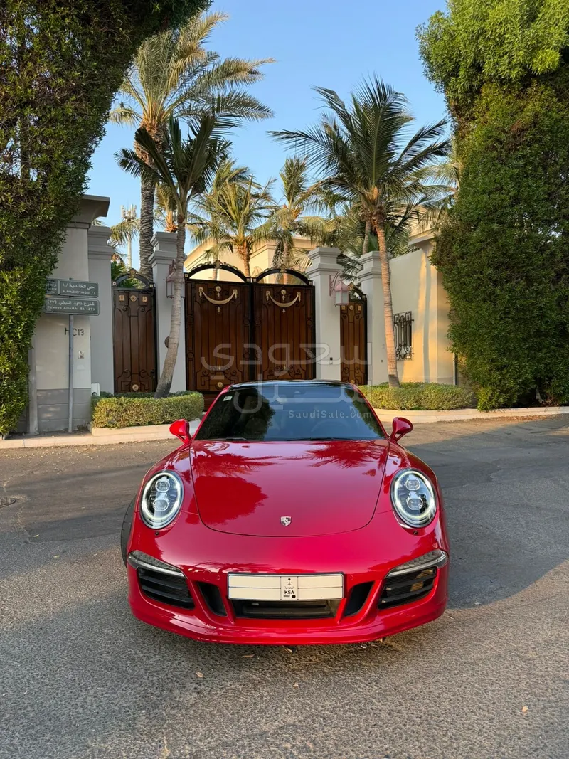 2015 بورش 911 كاريرا جي تي اس