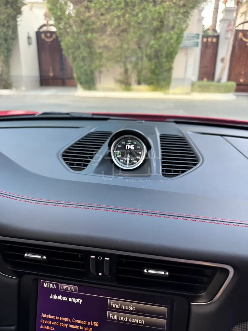 2015 بورش 911 كاريرا جي تي اس