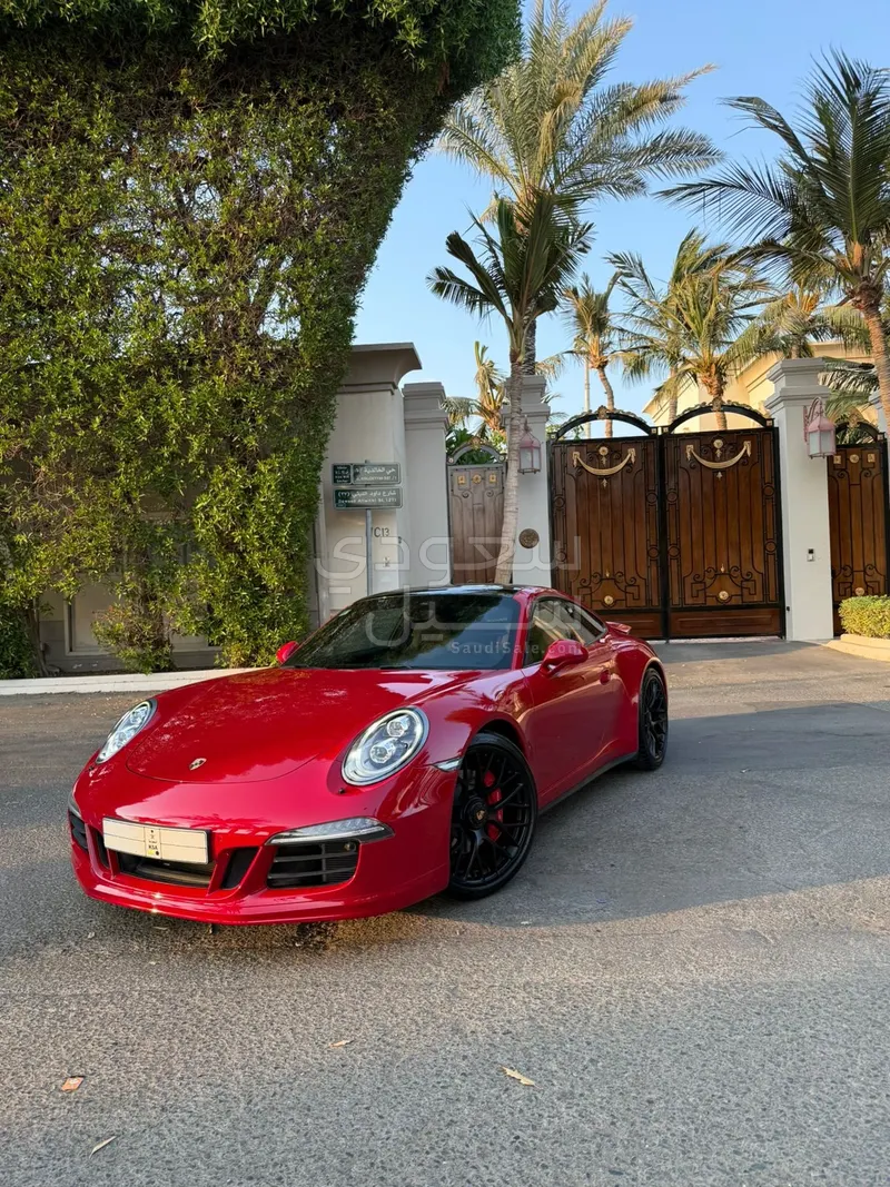 2015 بورش 911 كاريرا جي تي اس