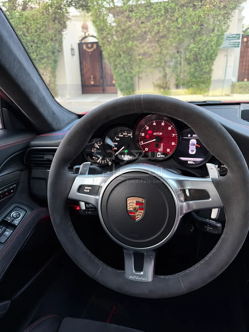 2015 بورش 911 كاريرا جي تي اس