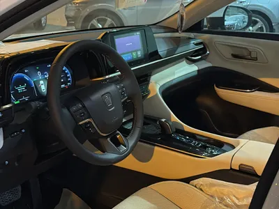 2026 تويوتا كراون ماجيستا