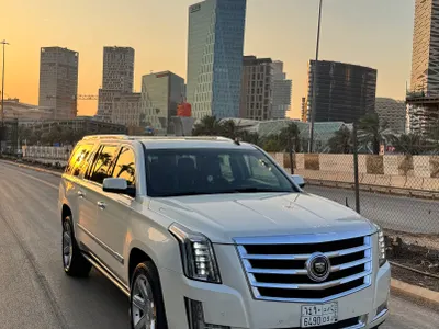 2015 كاديلاك اسكاليد بلاتينيوم 2015 كاديلاك اسكاليد بلاتينيوم