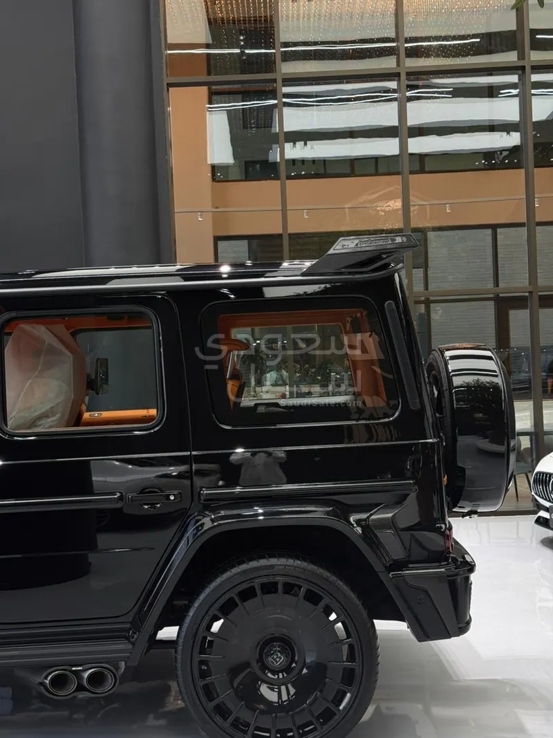 2025 مرسيدس - بنز جي برابوس 800