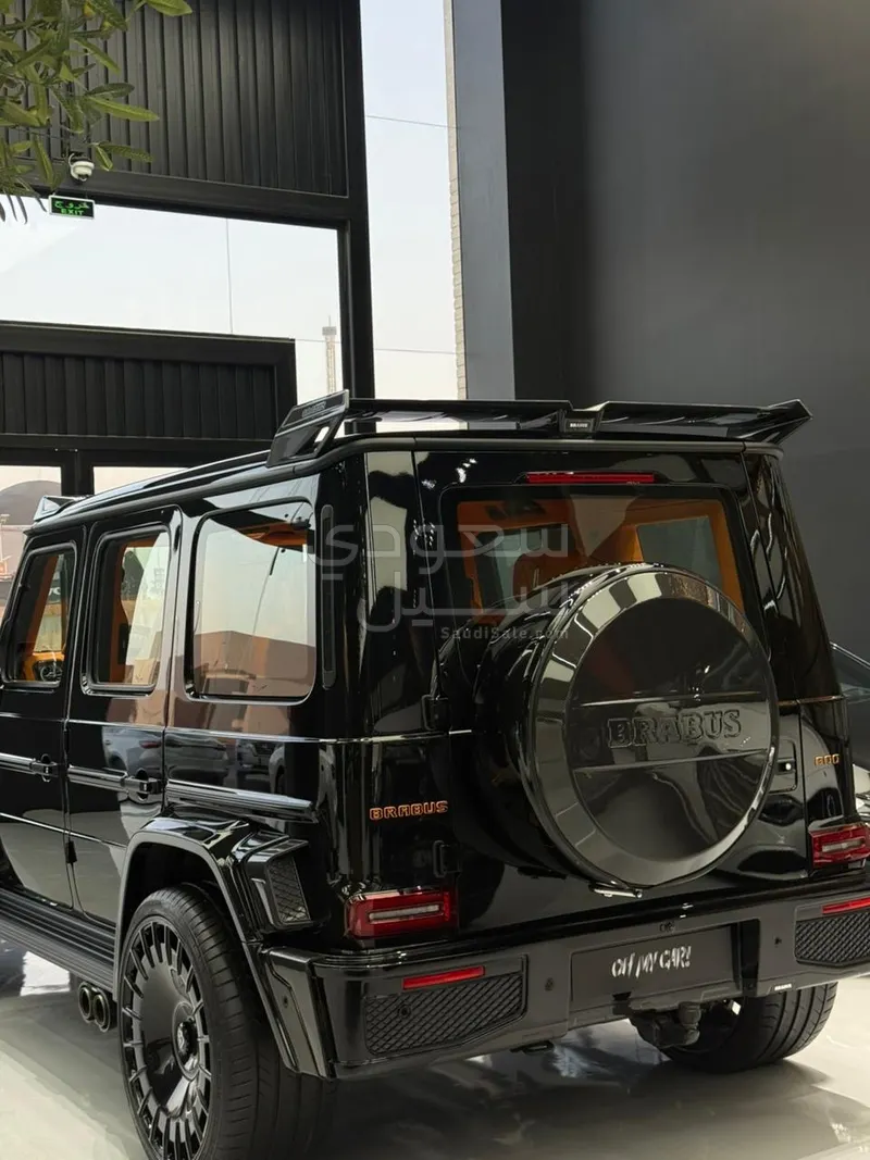 2025 مرسيدس - بنز جي برابوس 800