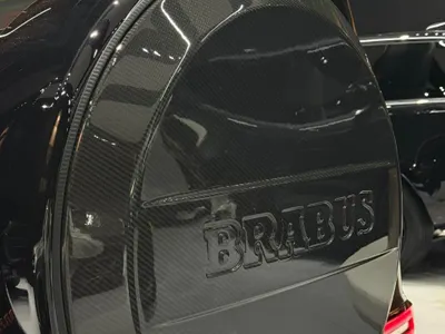 2025 مرسيدس - بنز جي برابوس 800