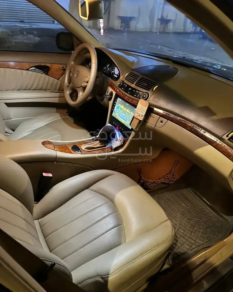 2009 مرسيدس - بنز إي 280